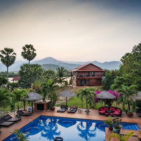 Villa Vedici Kampot Exterior foto