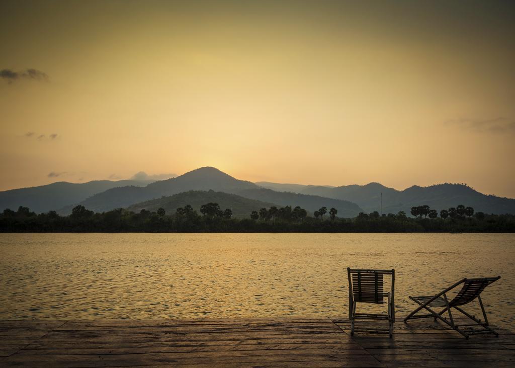 Villa Vedici Kampot Exterior foto